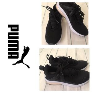 NWOT Puma Sneakers